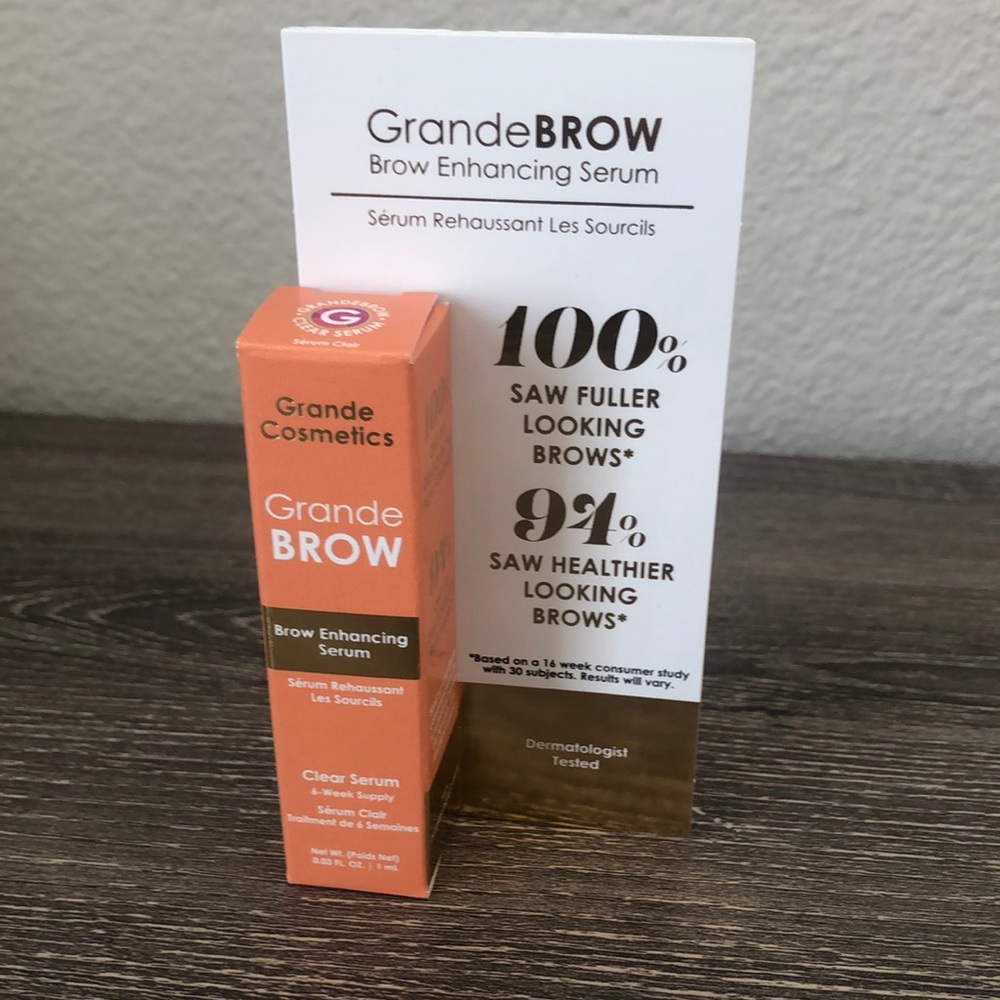 ❤️$9 NWT Grande Cosmetics Brow Enhancing Serum